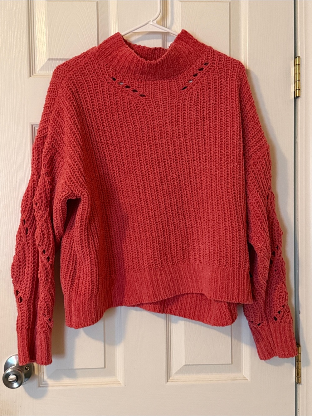 Women's Chunky Knit Red Pullover Sweater